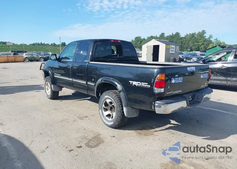 2002 Toyota Tundra Ltd V8 z USA, uszkodzony, nr VIN 5TBBT481X2S313554